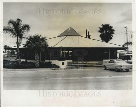belleair beach city hall.